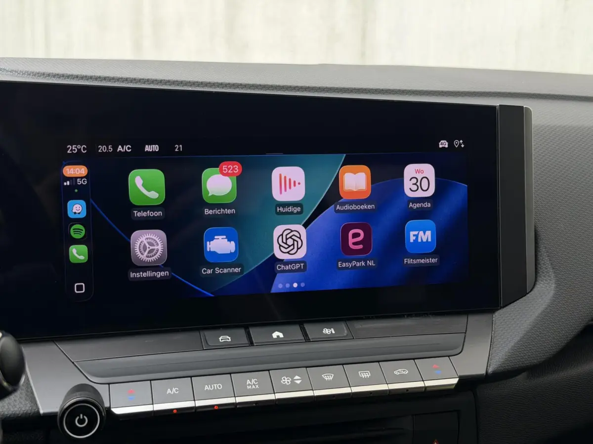 1.2 | Camera | Carplay | ACC | Sensoren
