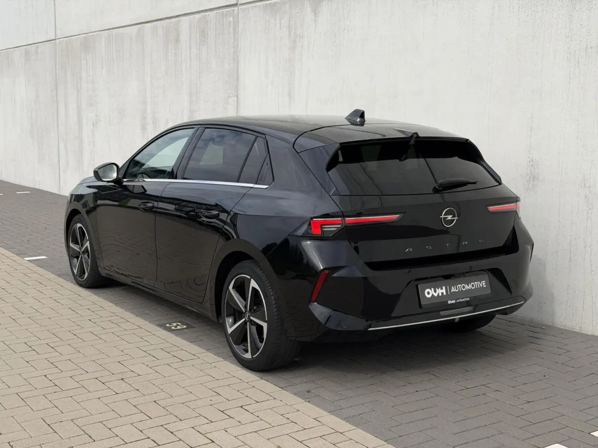 1.2 | Camera | Carplay | ACC | Sensoren