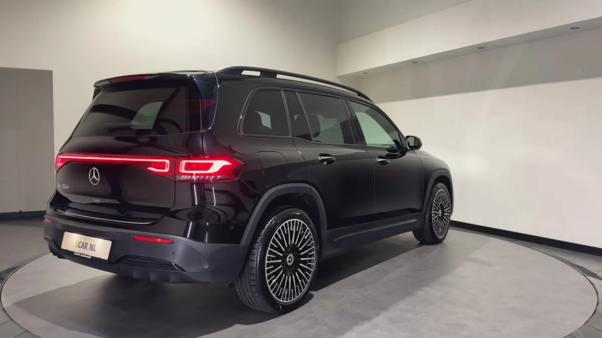 250+ Sport Edition 71 kWh | AMG-styling | Keyless | Panoramadak | Stoelen verwarmd