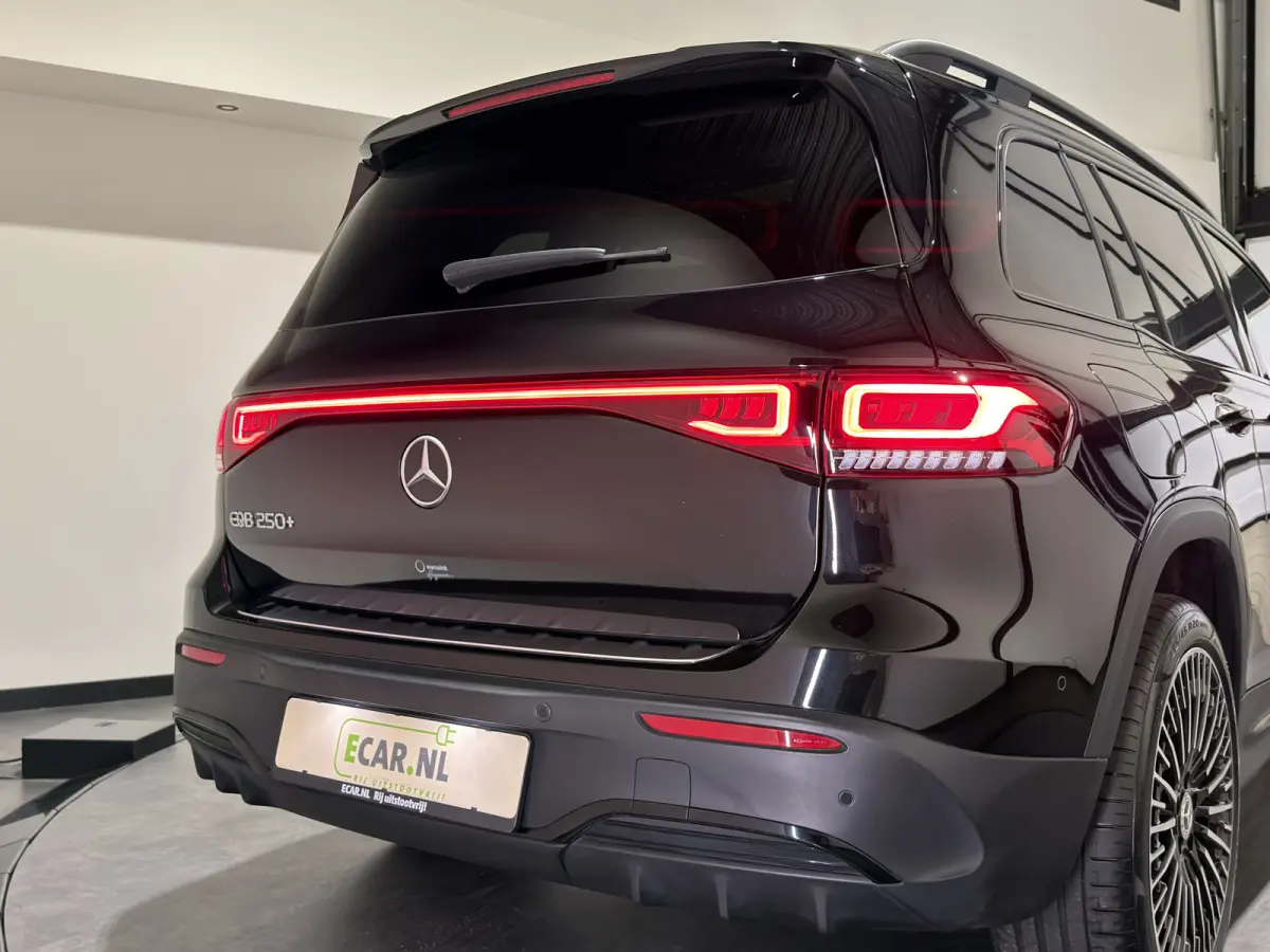 250+ Sport Edition 71 kWh | AMG-styling | Keyless | Panoramadak | Stoelen verwarmd