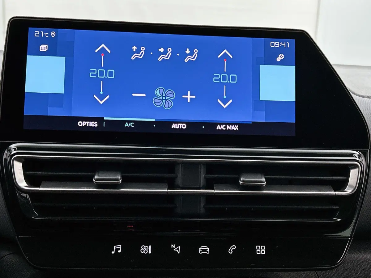 1.6 225pk Plug-in Hybrid Business Plus Automaat | Navigatie | Climate Control | Adaptieve Cruise Control | Camera Voor + Achter | Elektrische Klep | 18"LMV |