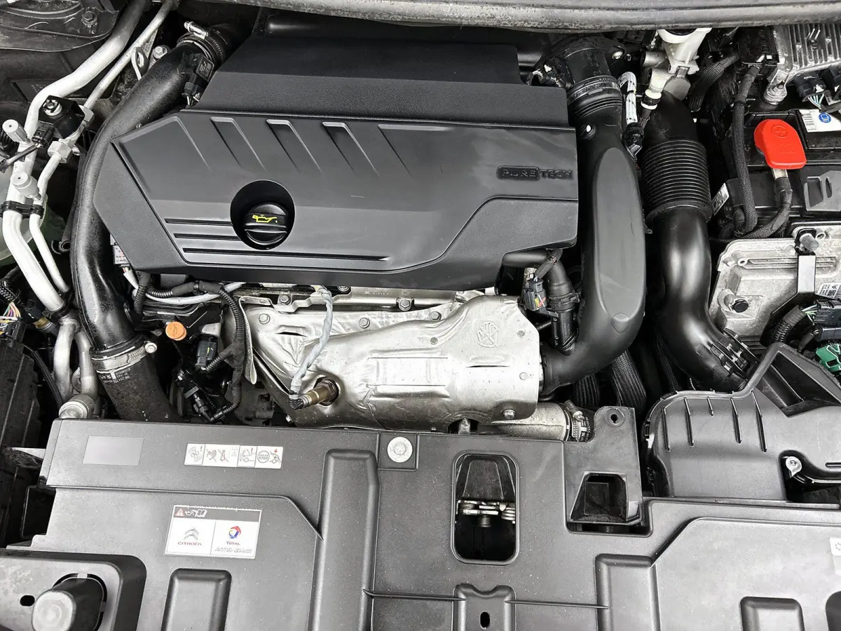 1.6 225pk Plug-in Hybrid Business Plus Automaat | Navigatie | Climate Control | Adaptieve Cruise Control | Camera Voor + Achter | Elektrische Klep | 18"LMV |