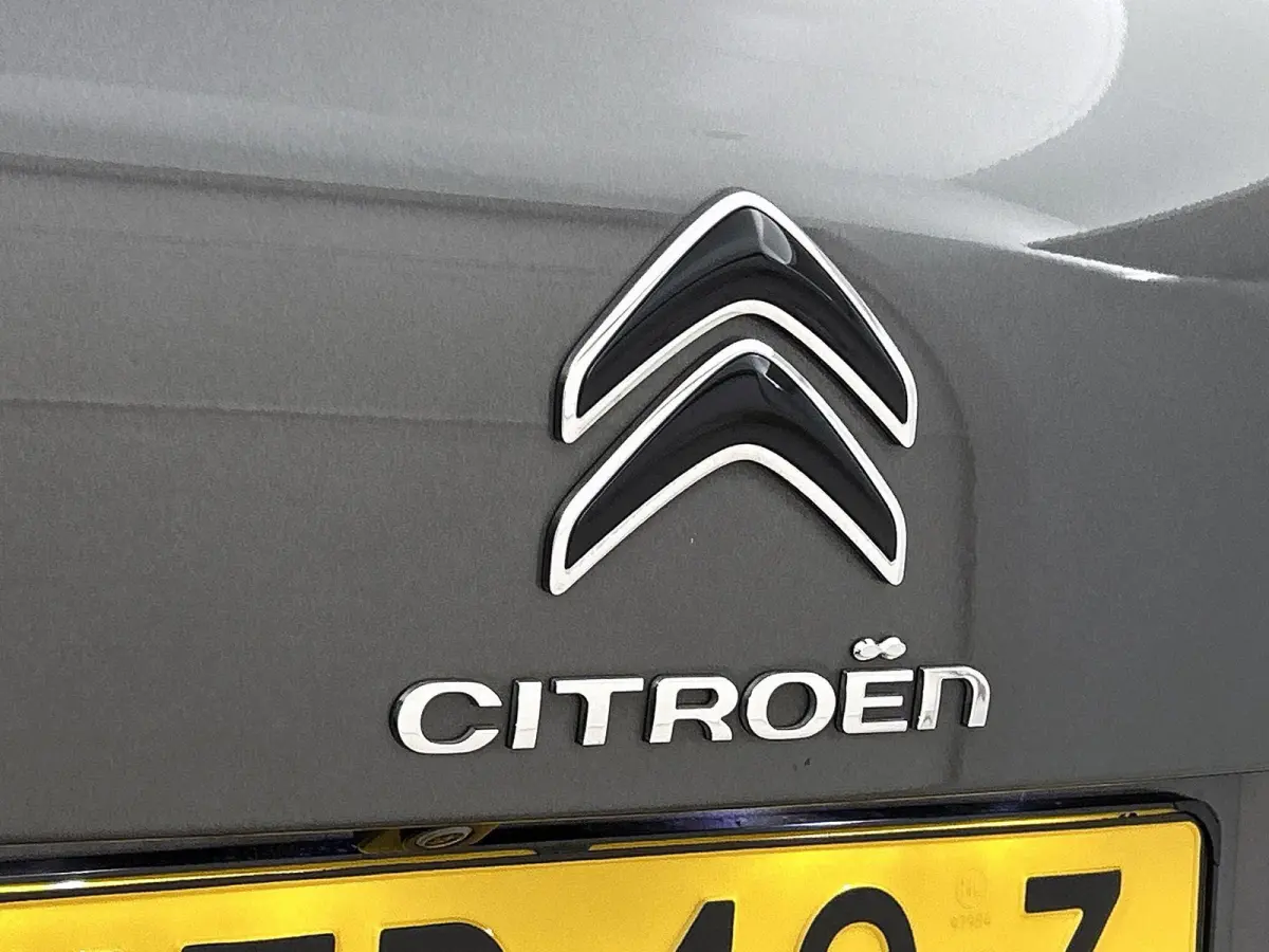 1.6 225pk Plug-in Hybrid Business Plus Automaat | Navigatie | Climate Control | Adaptieve Cruise Control | Camera Voor + Achter | Elektrische Klep | 18"LMV |