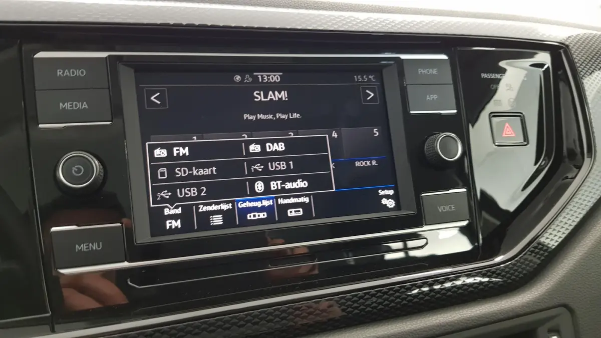 1.0 TSI Automaat Life Navigatie Climate Control Stoelverwarming Digitale cockpit Camera Parkeer sensoren Led DAB