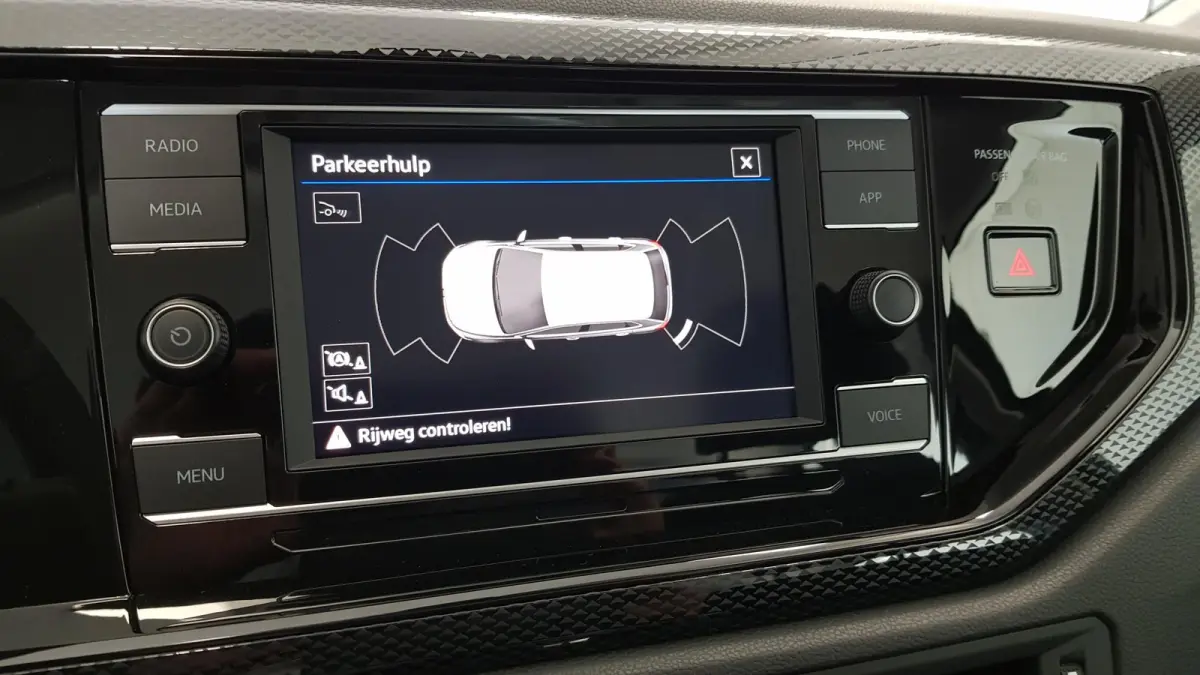 1.0 TSI Automaat Life Navigatie Climate Control Stoelverwarming Digitale cockpit Camera Parkeer sensoren Led DAB