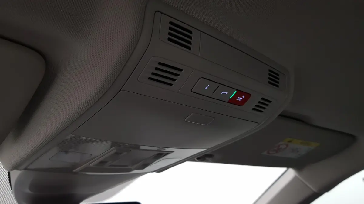 1.0 TSI Automaat Life Navigatie Climate Control Stoelverwarming Digitale cockpit Camera Parkeer sensoren Led DAB
