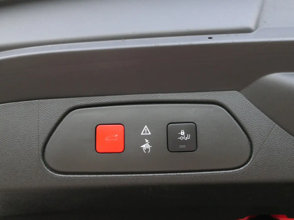 1.2 Turbo Innovation Automaat | LED Matrix | Leder