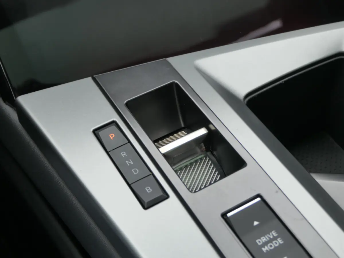 Ultimate AWD 73 kWh | Premium leder | Warmtepomp | Panoramadak