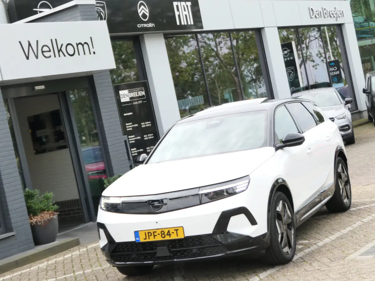 Ultimate AWD 73 kWh | Premium leder | Warmtepomp | Panoramadak