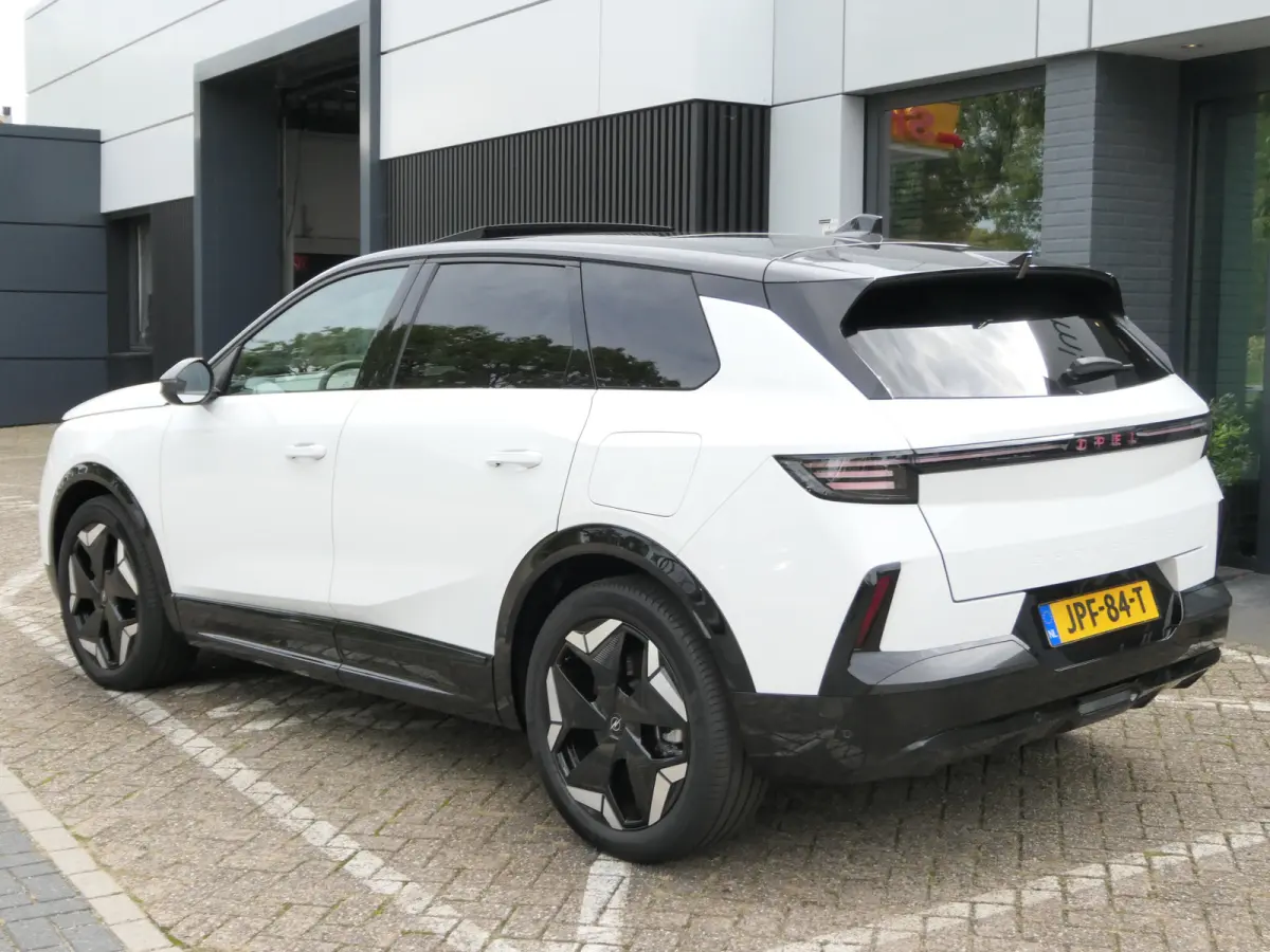 Ultimate AWD 73 kWh | Premium leder | Warmtepomp | Panoramadak