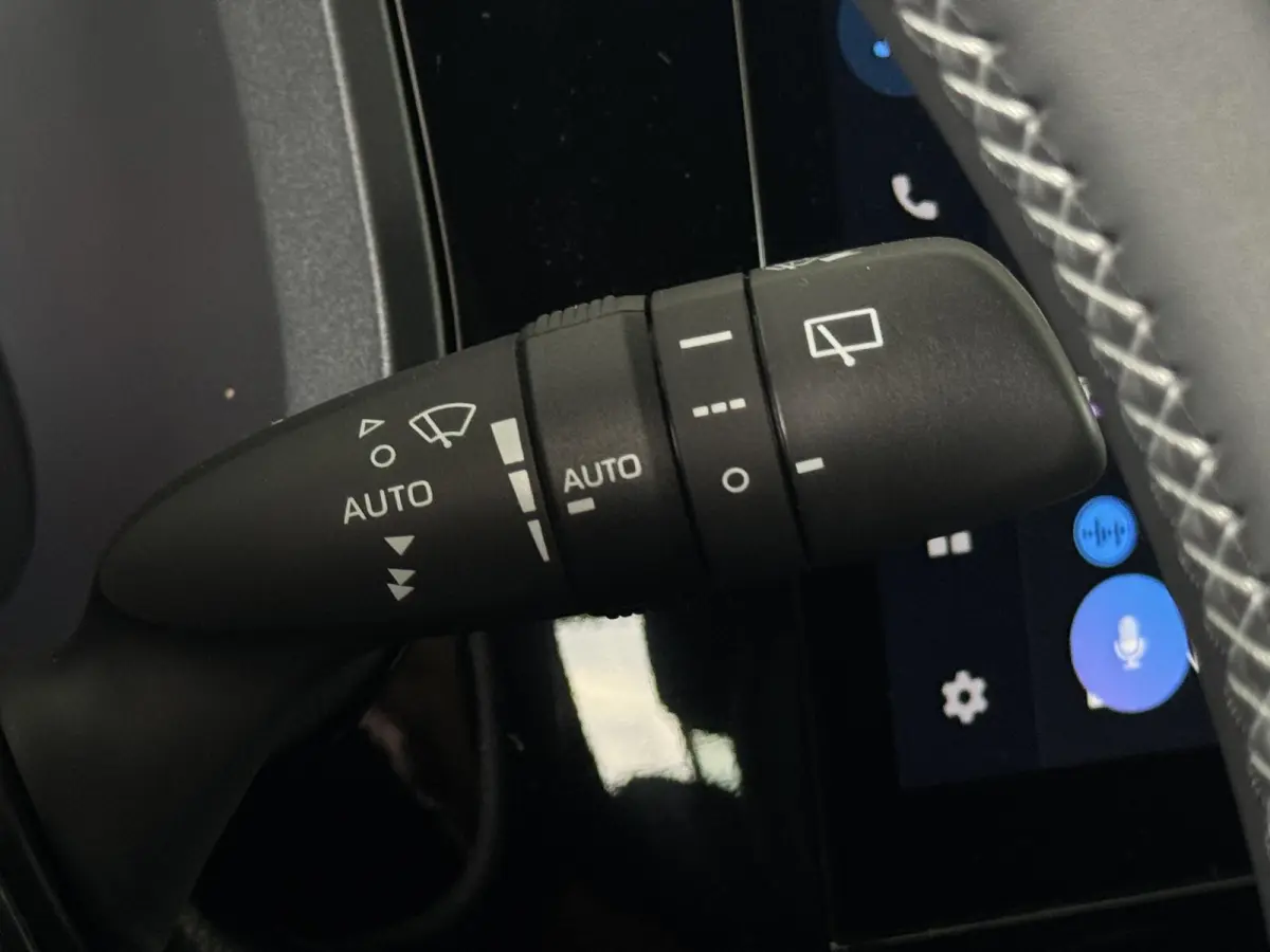 Hybrid 115 GR Sport JBL Audio | Nieuw!!| ACC | Clima | Camera| PDC voor+achter | Stoelverwarming | Carplay | DAB | Lm velgen ( Vestiging - Vianen 0347-371248)