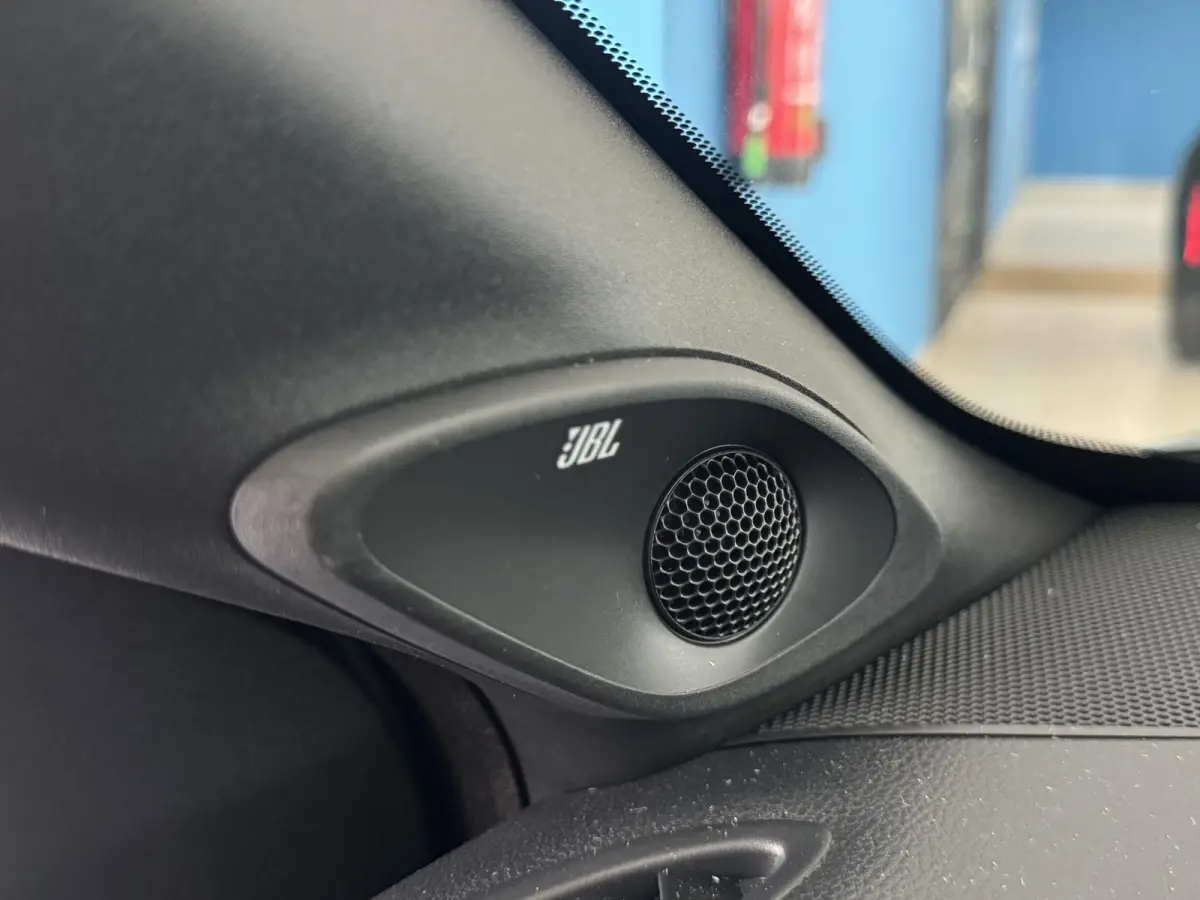 Hybrid 115 GR Sport JBL Audio | Nieuw!!| ACC | Clima | Camera| PDC voor+achter | Stoelverwarming | Carplay | DAB | Lm velgen ( Vestiging - Vianen 0347-371248)
