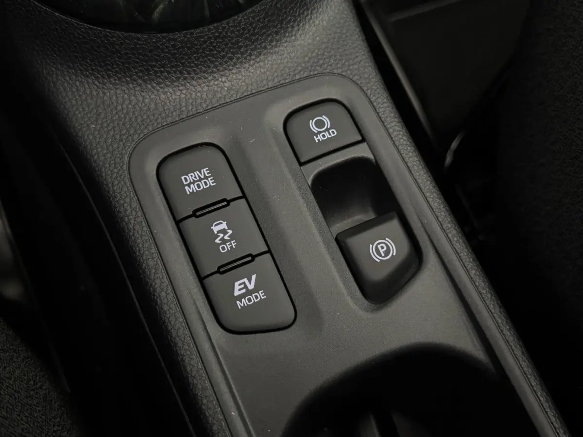 Hybrid 115 envy JBL Audio | Nieuw!!| Elektrisch Softtop vouwdak | ACC | Clima | Stoelverwarming | JBL Audio | Camera| PDC voor+achter | LM-Velgen | Carplay | DAB | ( Vestiging - Vianen 0347-
