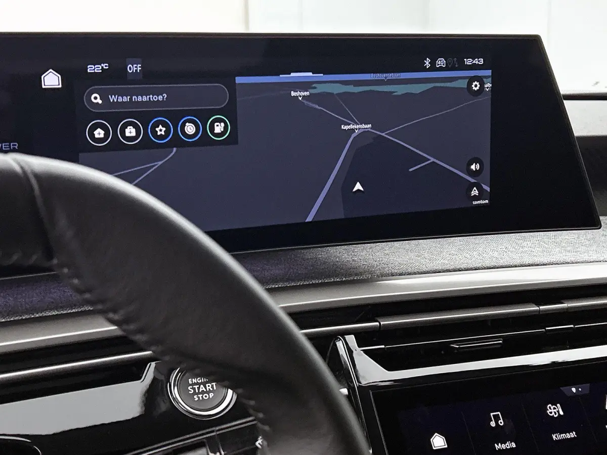 Allure 210pk 73 kWh Automaat | 3 FASE | Navigatie | Camera | Climate Control | Cruise Control | 19"LMV | Apple Carplay/Android Auto |