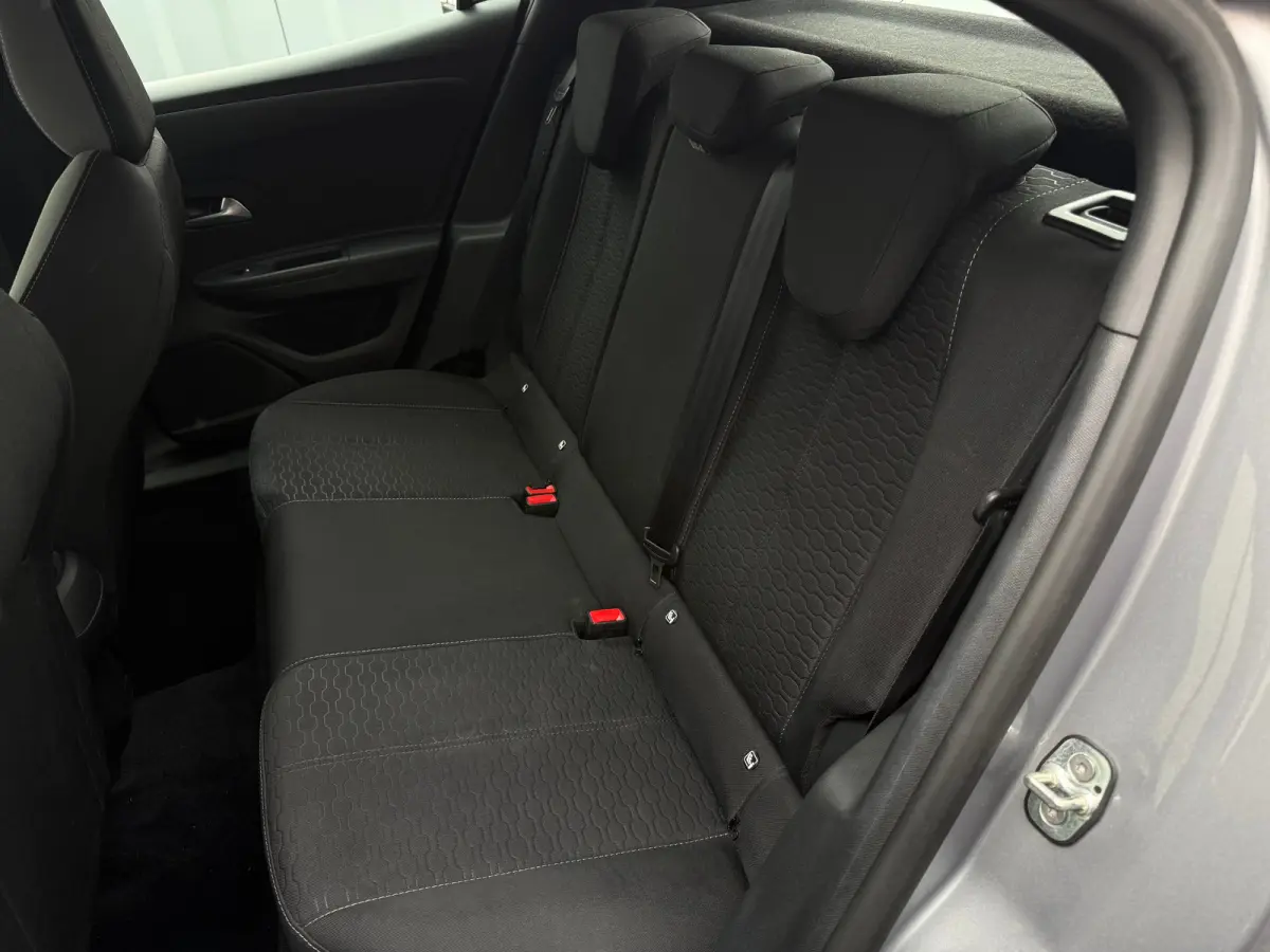 Edition 54 kWh |  CAMERA ACHTER| ADAPTIVE CRUISE CONTROL| PARKEERSENSOREN V&A| KEYLESS ENTRY&START| CLIMATE CONTROL