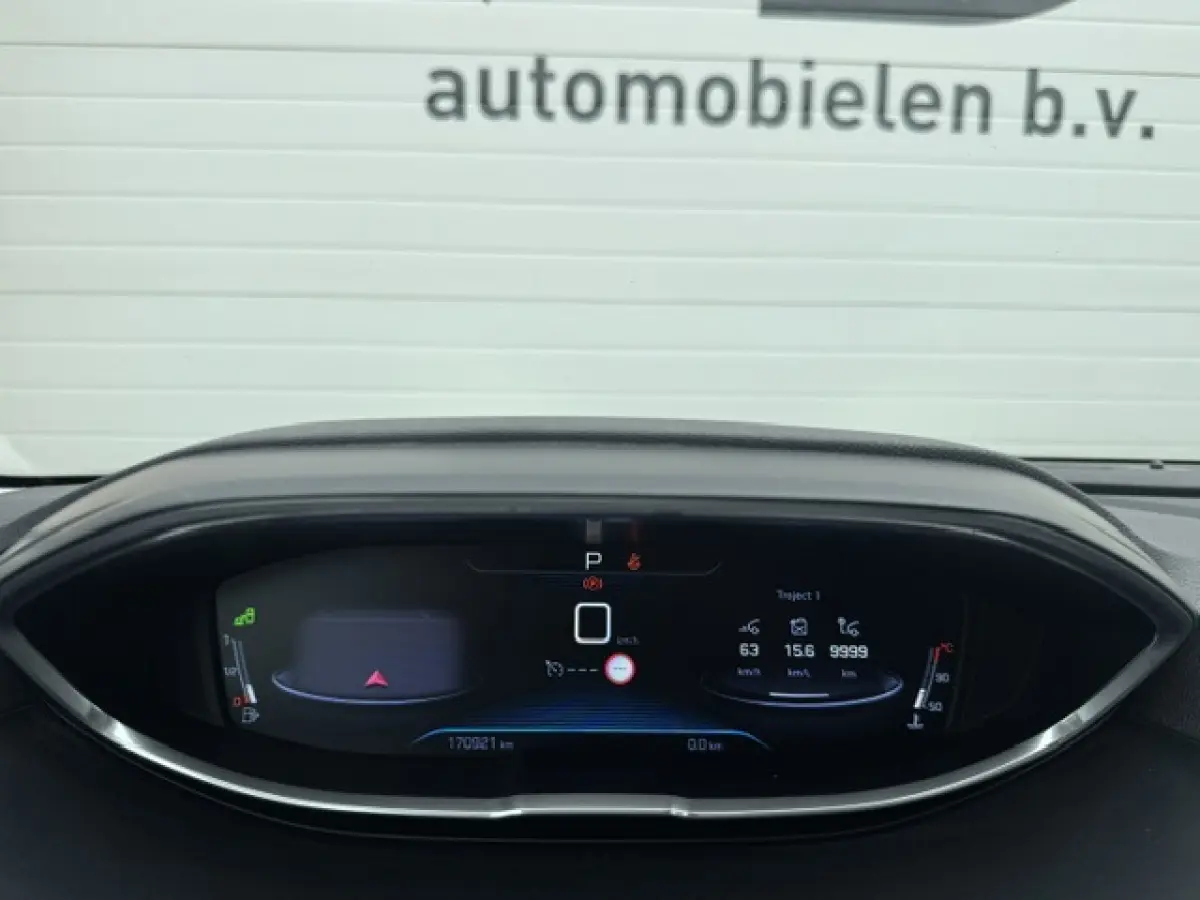 1.6 e-Premium -Automaat- Trekhaak- 360°-Keyless