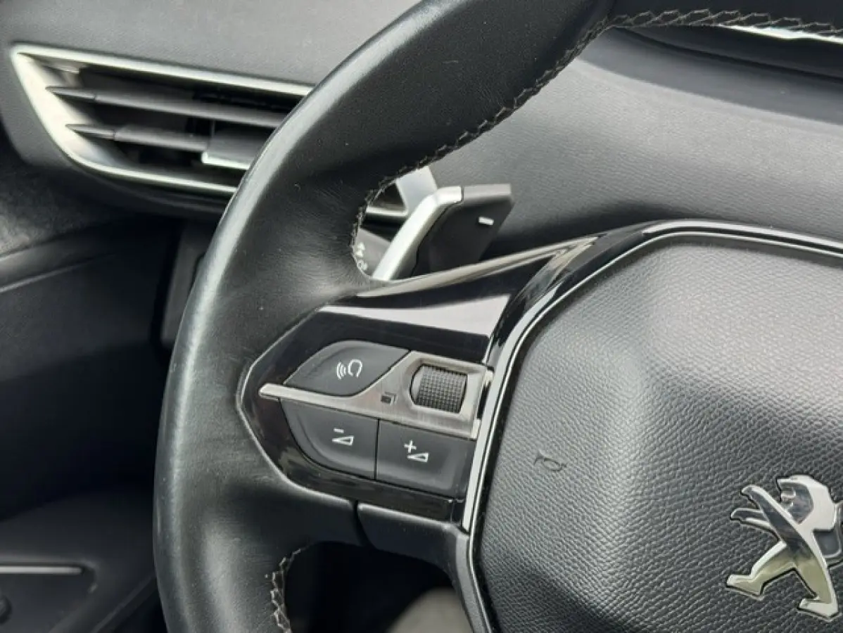 1.6 e-Premium -Automaat- Trekhaak- 360°-Keyless