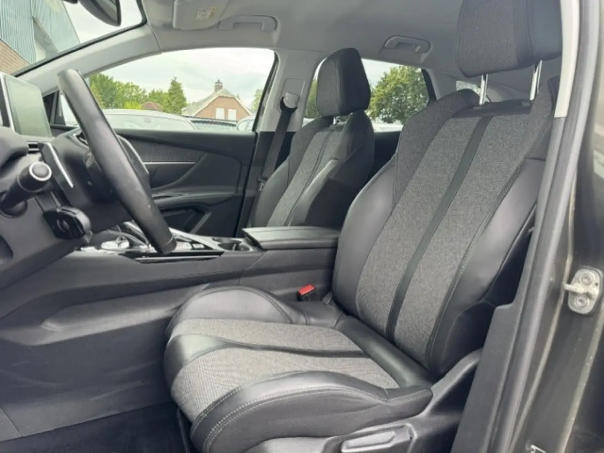 1.6 e-Premium -Automaat- Trekhaak- 360°-Keyless