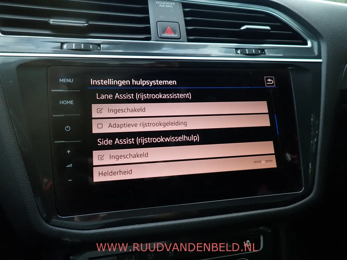 2.0TDI KEYLESS / ACC / CAMERA / CARPLAY / 19'' / HEAD-UP