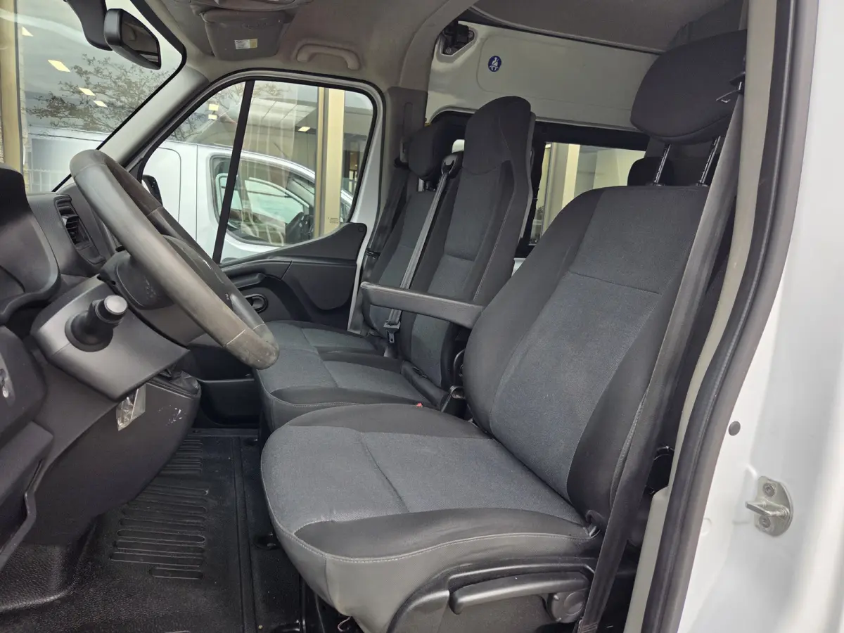 /Renault Master 2.3 dCi L2H2 DC 7-Persoons Airco Cruisecontrol 136Pk Dubbelcabine