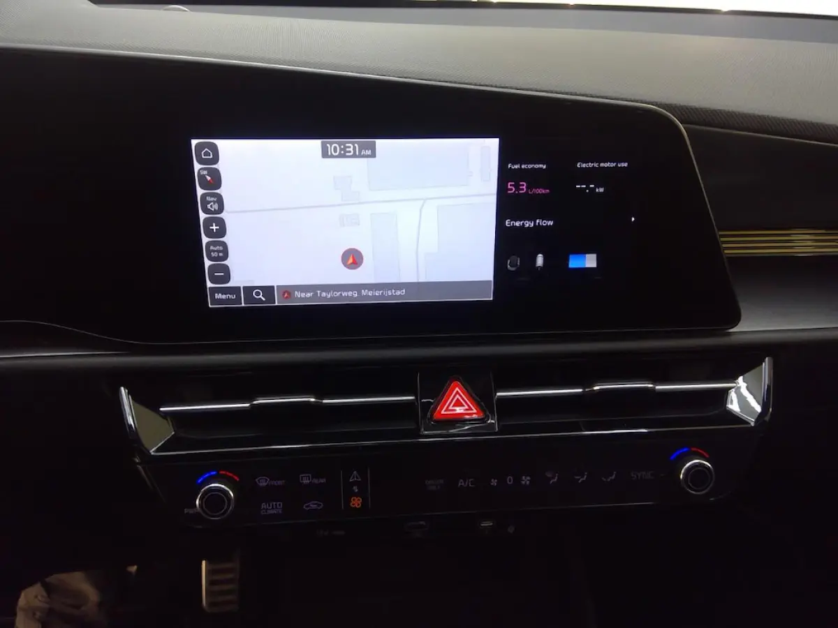 1.6 GDi Hybrid ExecutiveLine+Volleder+stoel-stuur-verw+ventilatie+Head-up+Pano-dak+Camera+Navi+Adap-Cruise = NOV-2022 !!