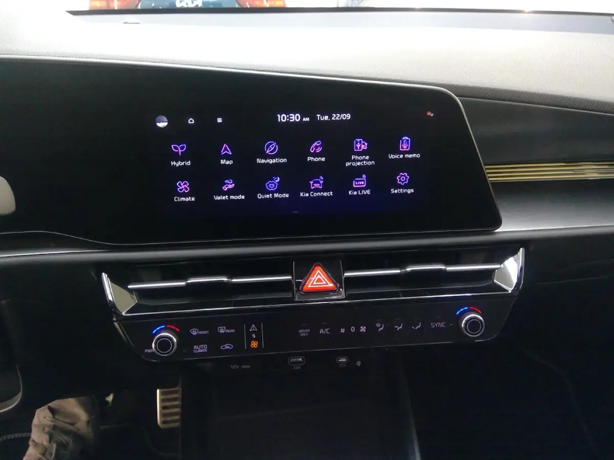 1.6 GDi Hybrid ExecutiveLine+Volleder+stoel-stuur-verw+ventilatie+Head-up+Pano-dak+Camera+Navi+Adap-Cruise = NOV-2022 !!