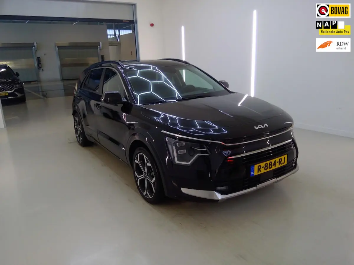 1.6 GDi Hybrid ExecutiveLine+Volleder+stoel-stuur-verw+ventilatie+Head-up+Pano-dak+Camera+Navi+Adap-Cruise = NOV-2022 !!