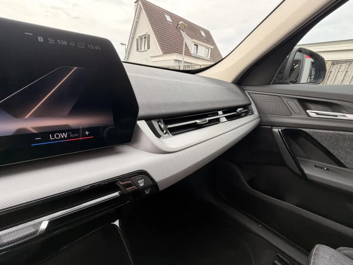 sDrive20i