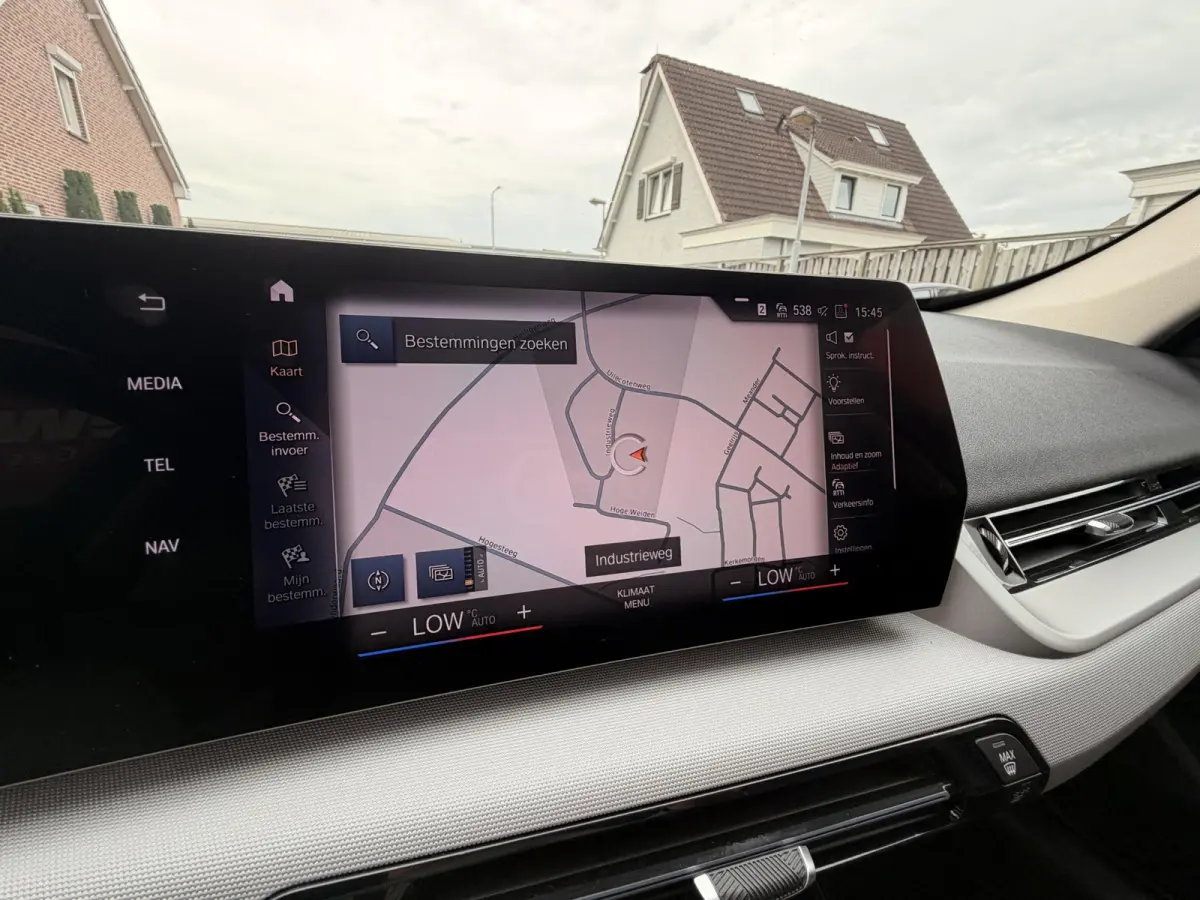 sDrive20i