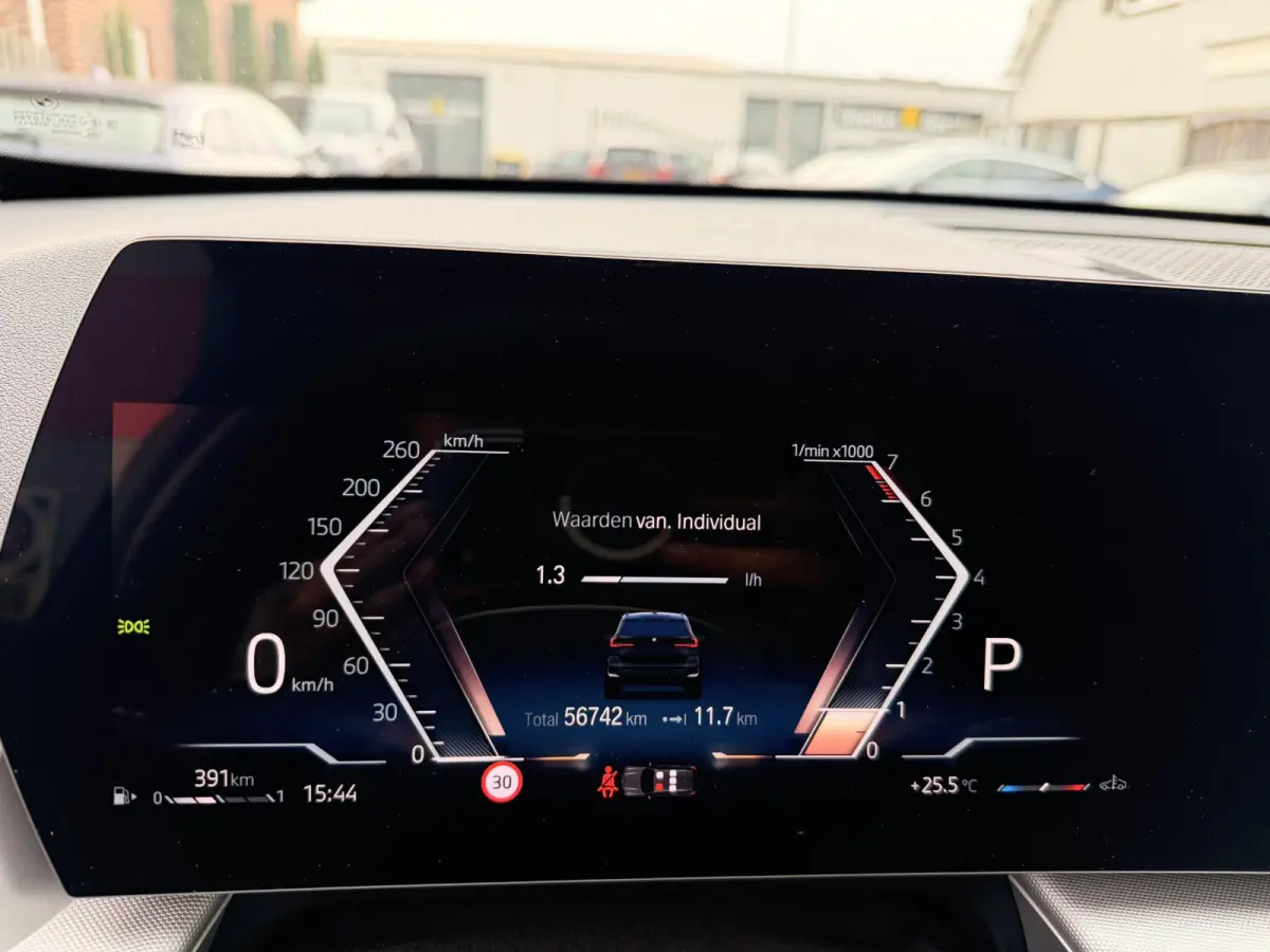 sDrive20i