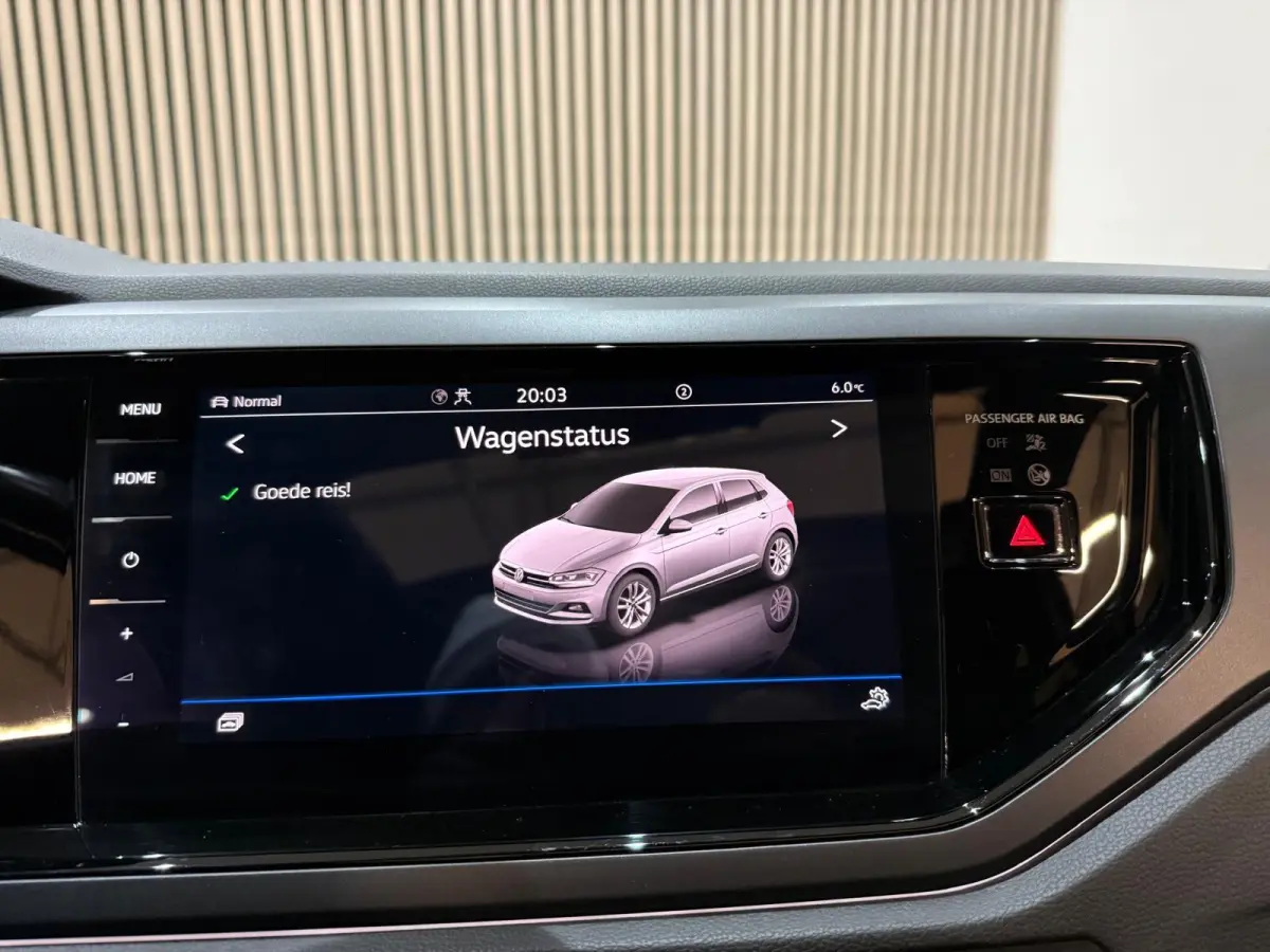 1.0 TSI R-Line Business Pano Navi Led IQ Lights Camera