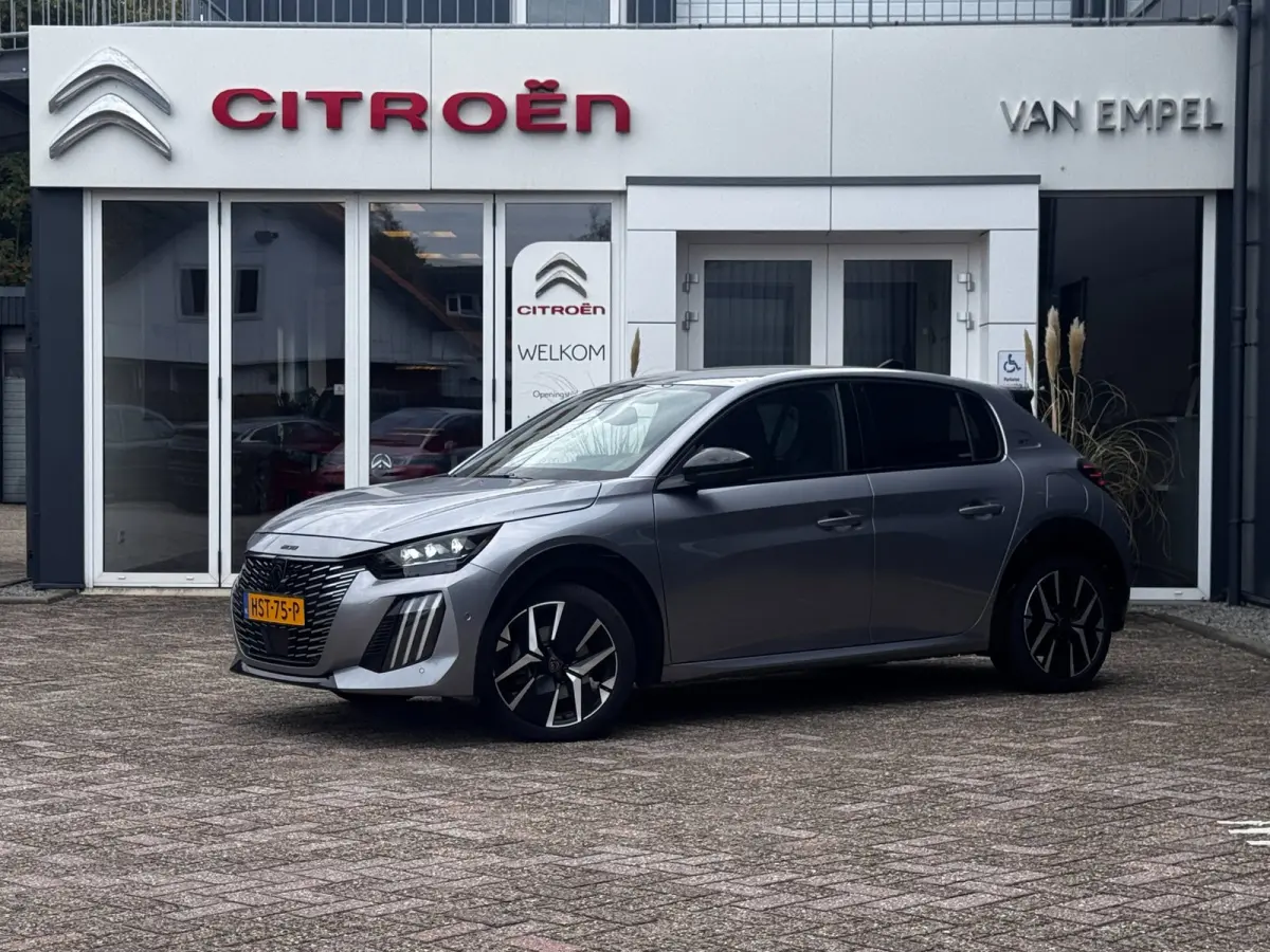 1.2 Hybrid 145 e-DCS6 GT | NL-Auto | 360 Camera | Navigatie | Adaptive Cruise | Automaat | Virtual Cockpit