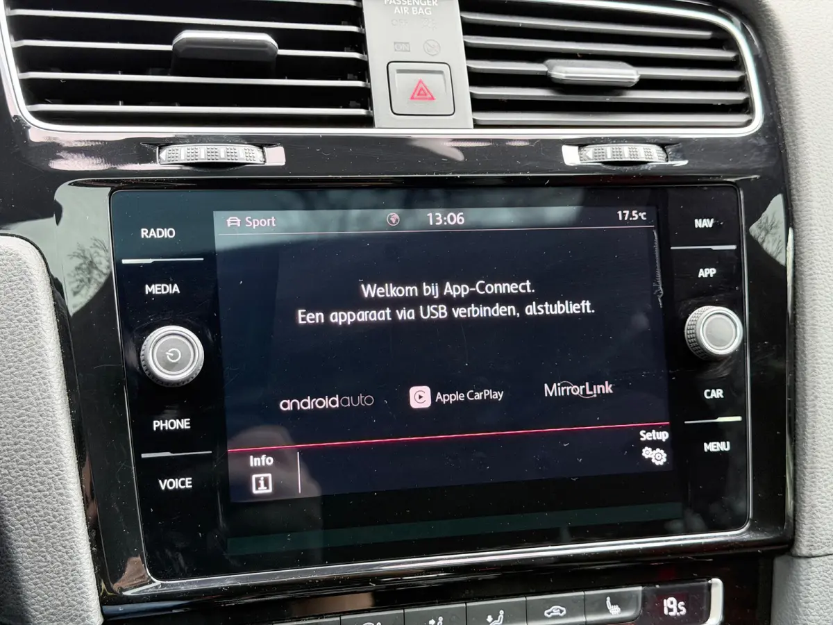 2.0 TSI GTI TCR Pano/Keyless/Camera