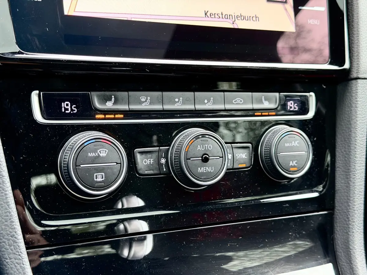2.0 TSI GTI TCR Pano/Keyless/Camera