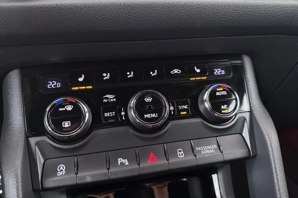 1.5 TSI Sportline Business 7p. Elekt.Trekhaak Memory Carplay