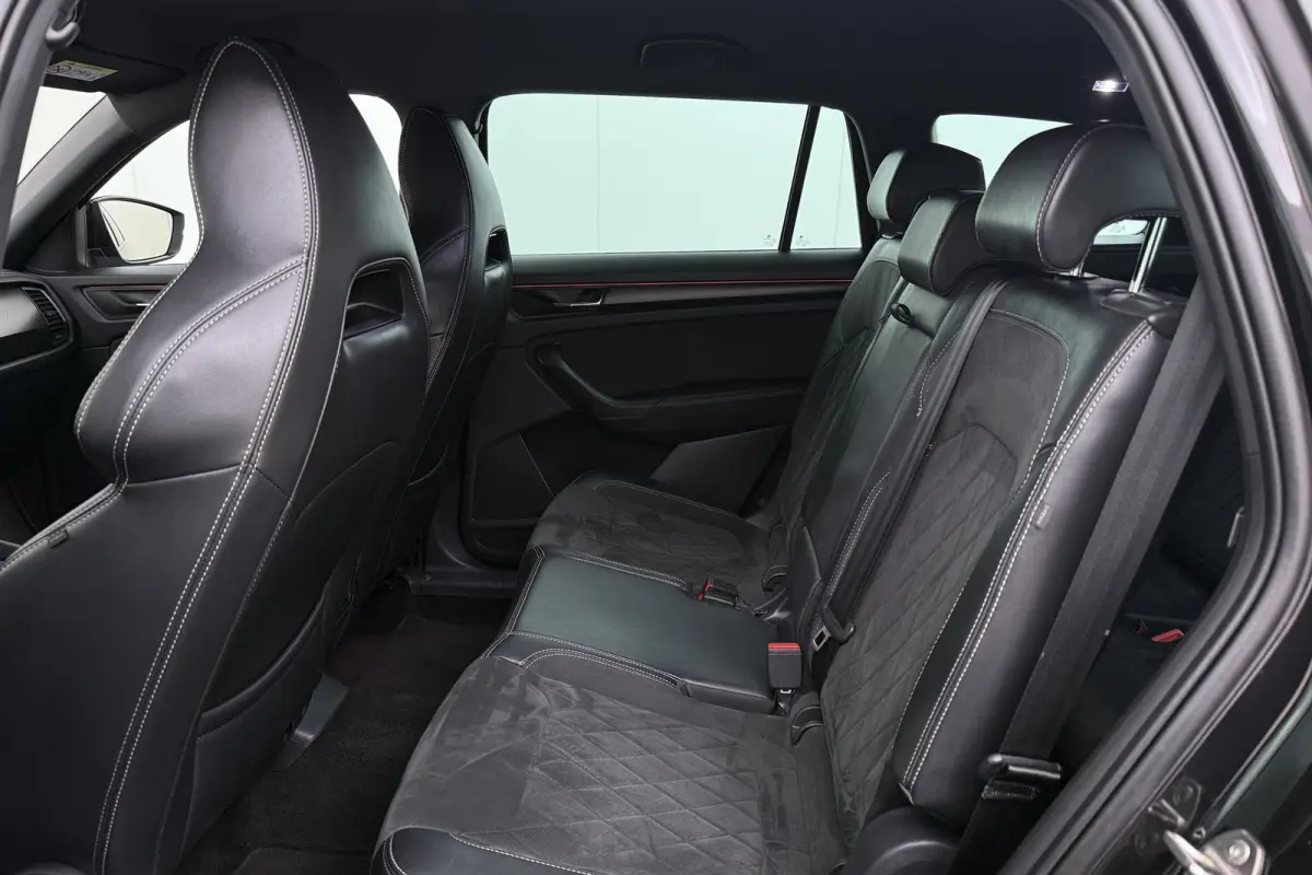 1.5 TSI Sportline Business 7p. Elekt.Trekhaak Memory Carplay