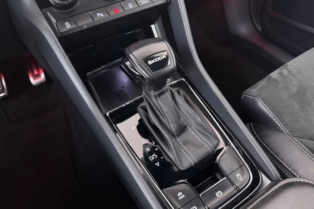 1.5 TSI Sportline Business 7p. Elekt.Trekhaak Memory Carplay
