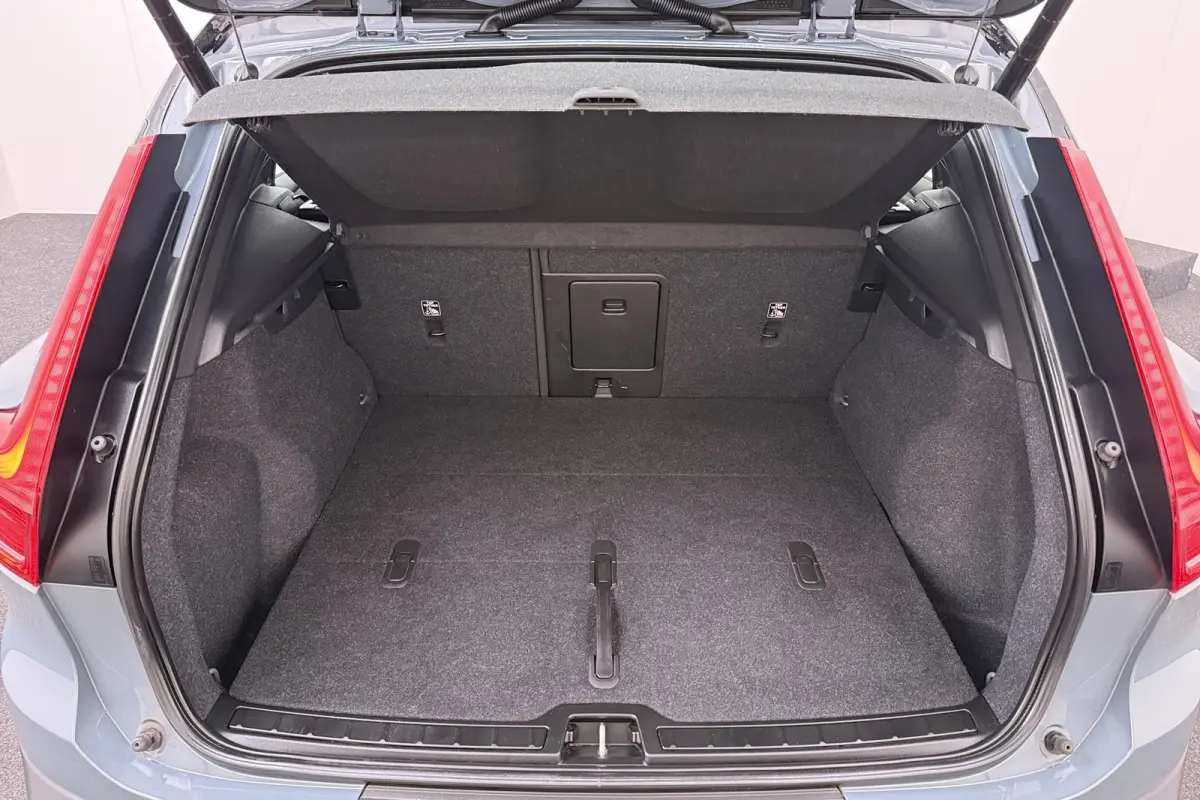 Plus 70 kWh (SOH 93%) Warmtepomp Elek.Trekhaak Adapt.Cruise