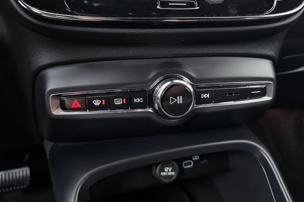 Plus 70 kWh (SOH 93%) Warmtepomp Elek.Trekhaak Adapt.Cruise