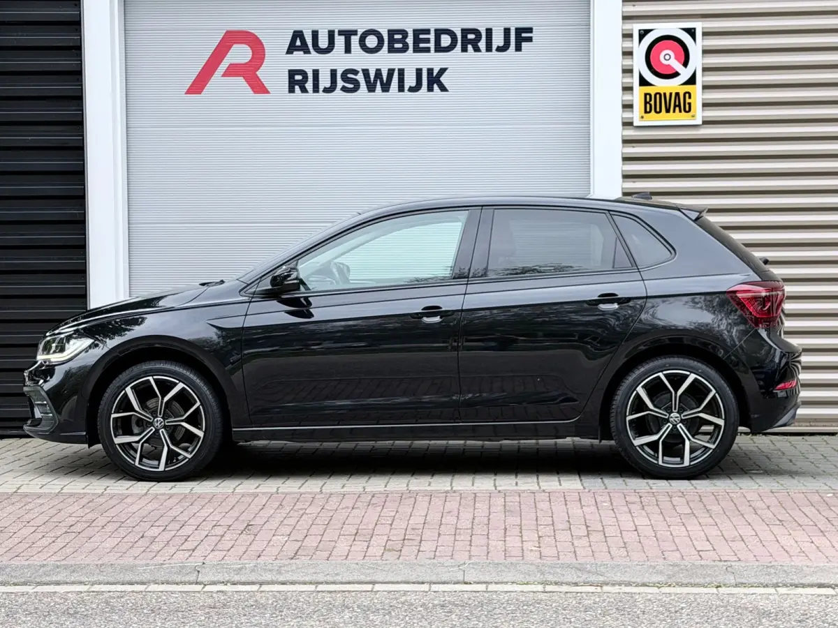 1.0 TSI Style IQ.Light/Camera/AppleCar