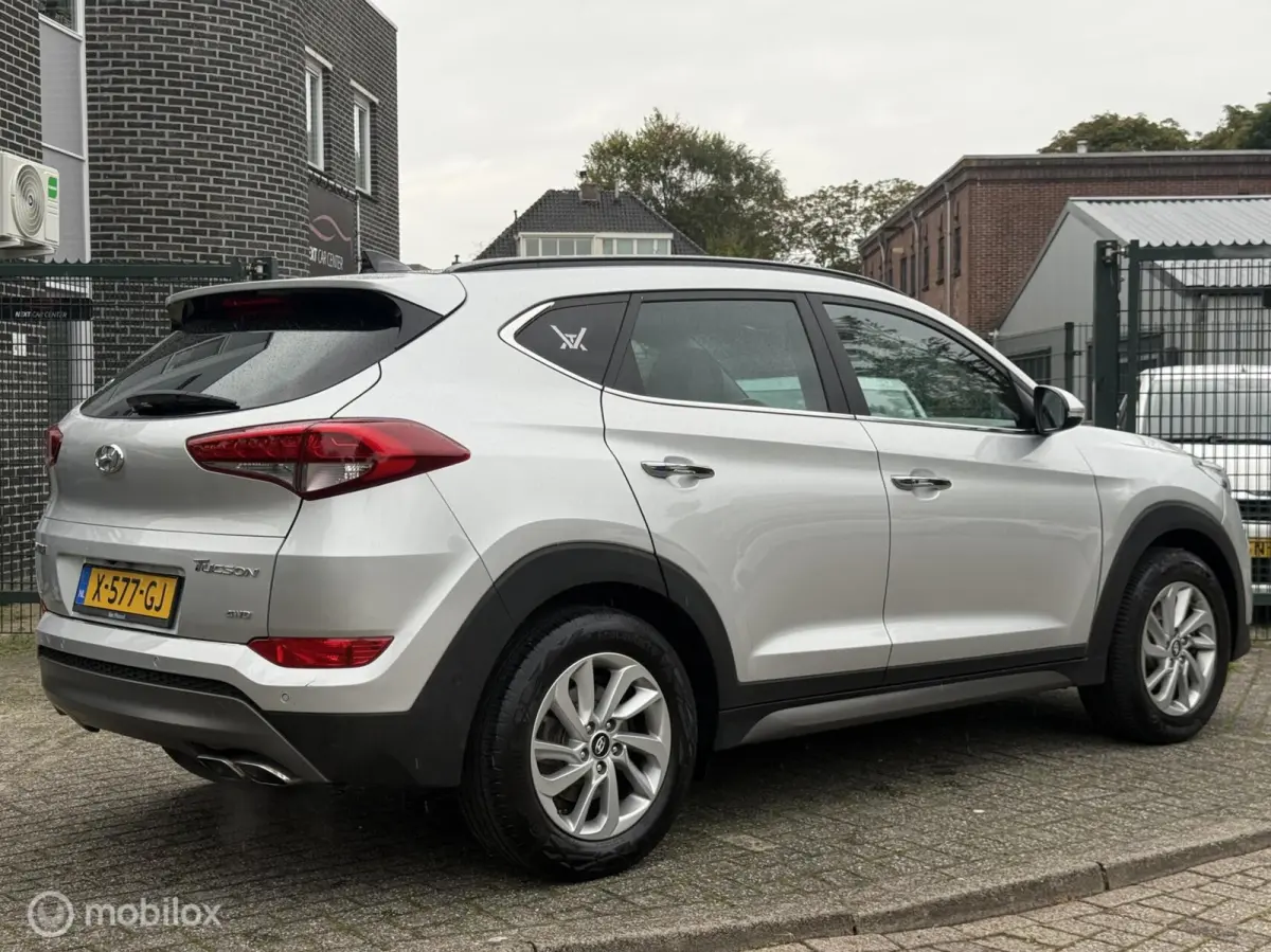 1.6 T-GDi Premium 4WD VOL