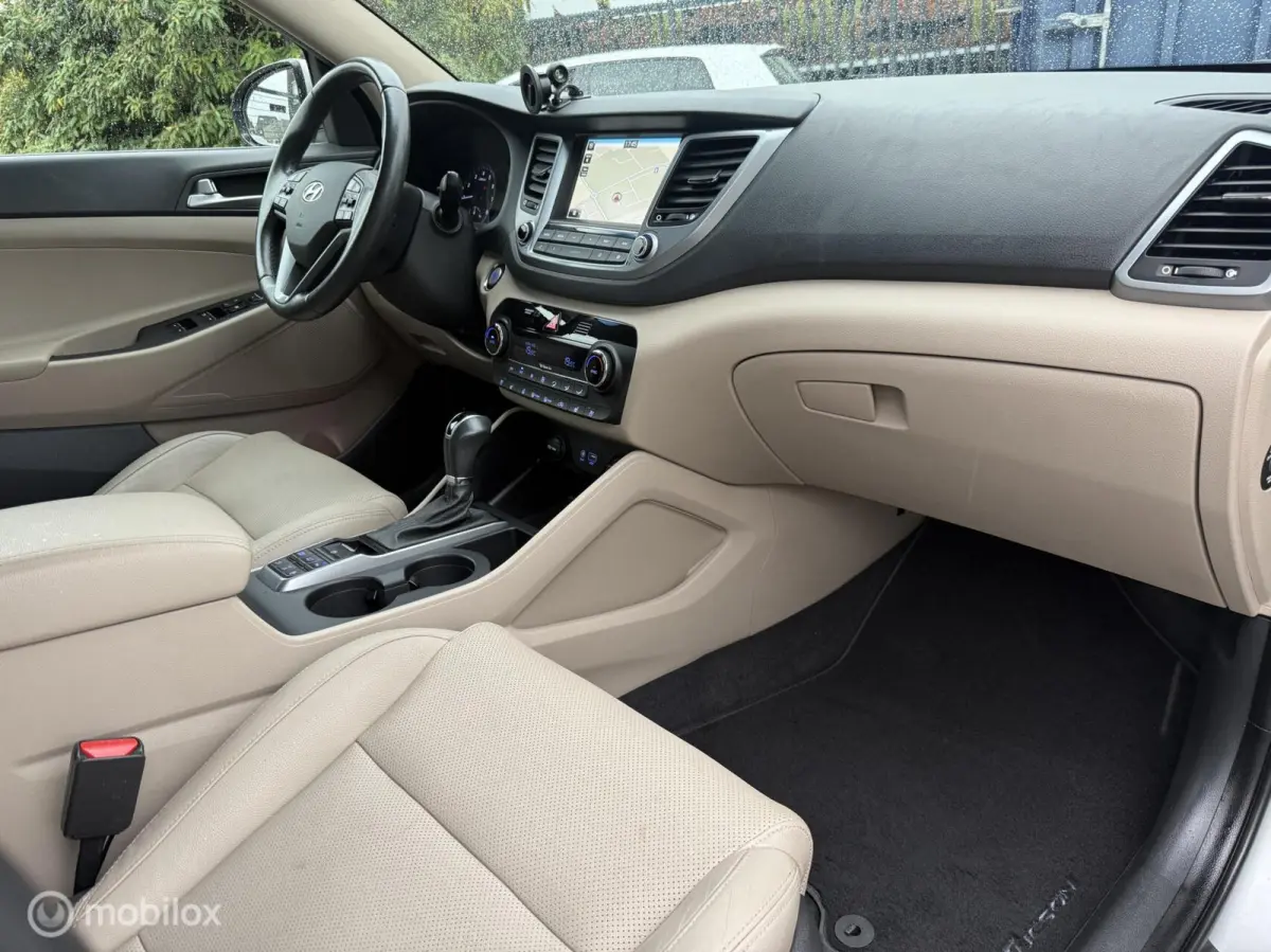 1.6 T-GDi Premium 4WD VOL