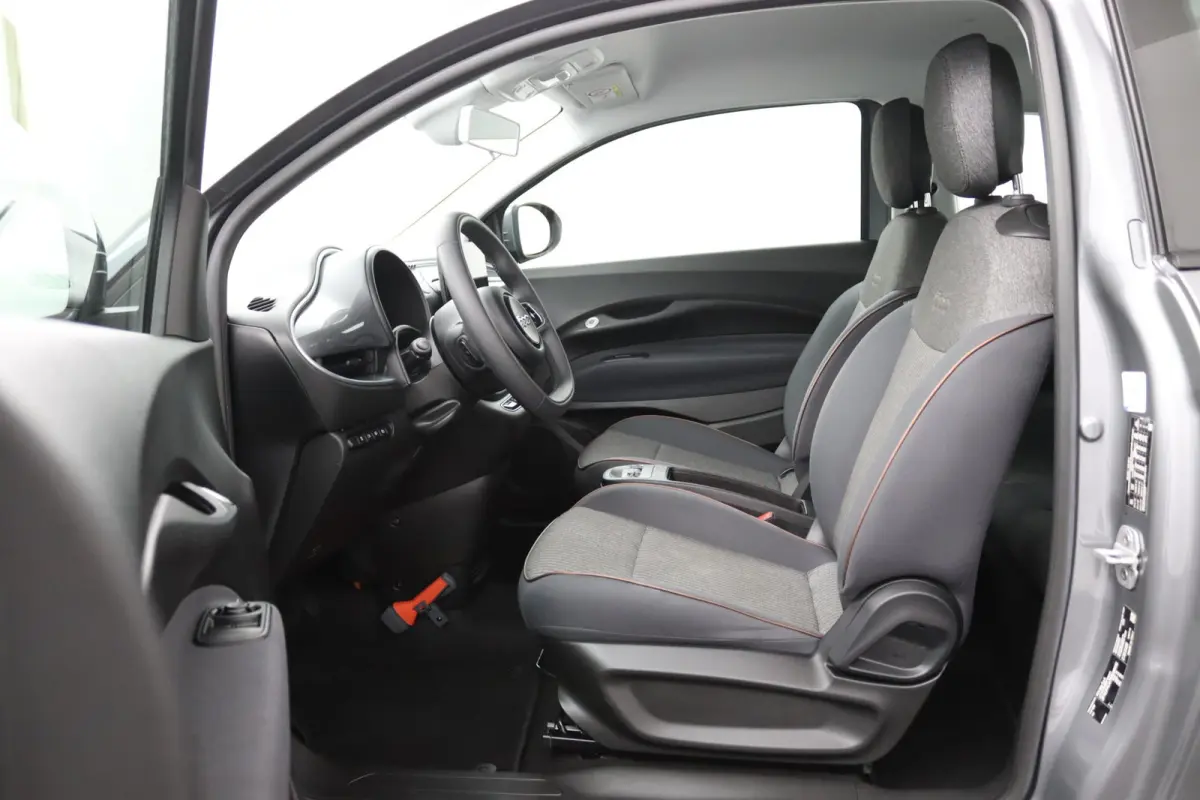 Icon 42 kWh | SoH 93,7% | Navigatie | Cruise Control | Digitaal Dashboard | Lichtmetalen Velgen | Climate Control | Bluetooth