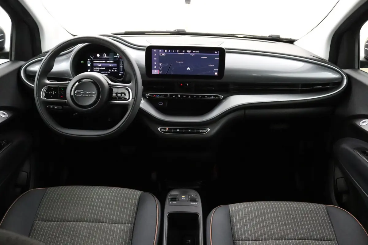 Icon 42 kWh | SoH 93,7% | Navigatie | Cruise Control | Digitaal Dashboard | Lichtmetalen Velgen | Climate Control | Bluetooth