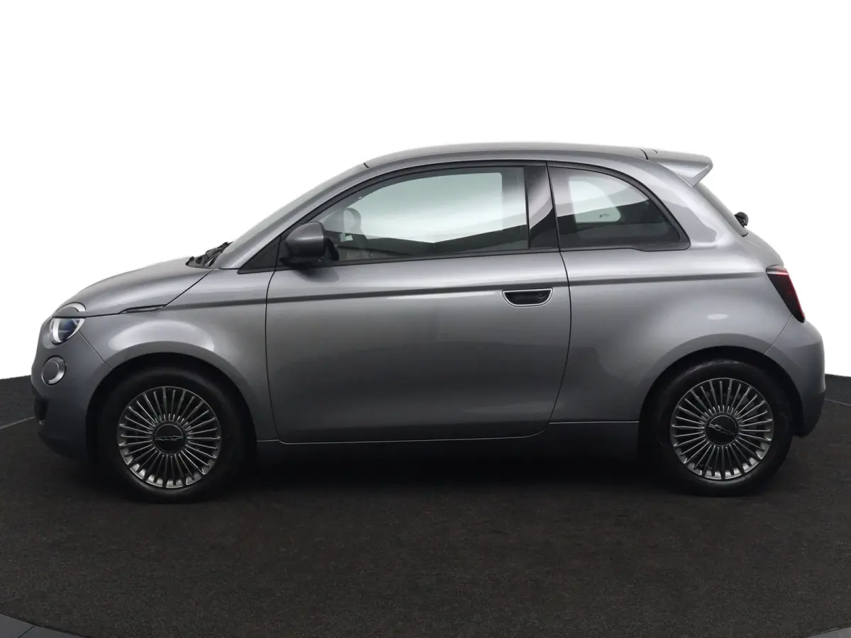 Icon 42 kWh | SoH 93,7% | Navigatie | Cruise Control | Digitaal Dashboard | Lichtmetalen Velgen | Climate Control | Bluetooth