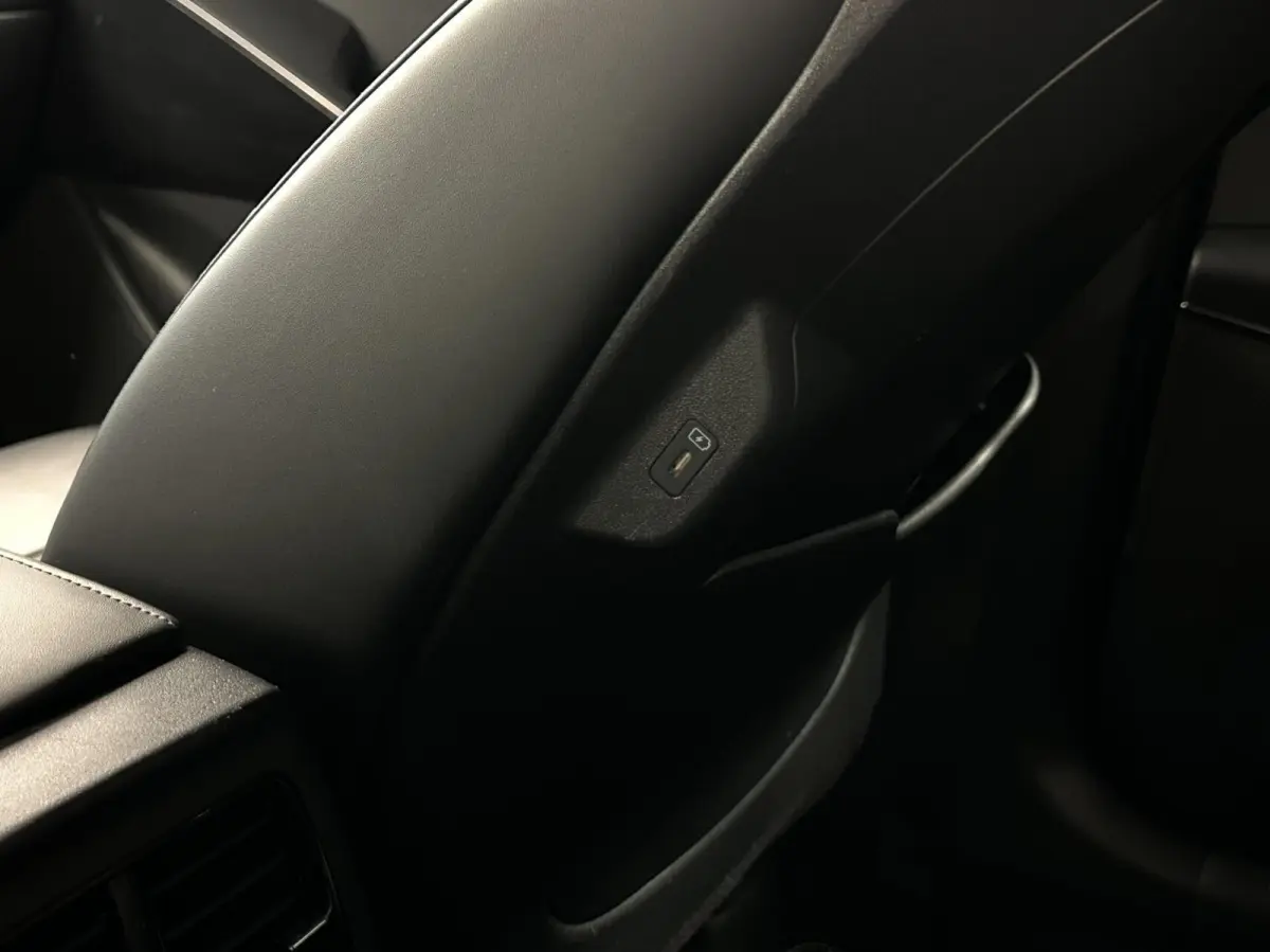 1.6 GDi Hybrid ExecutiveLine CAMERA NAVI ECC ADAPTIEF CRUISE CARPLAY.