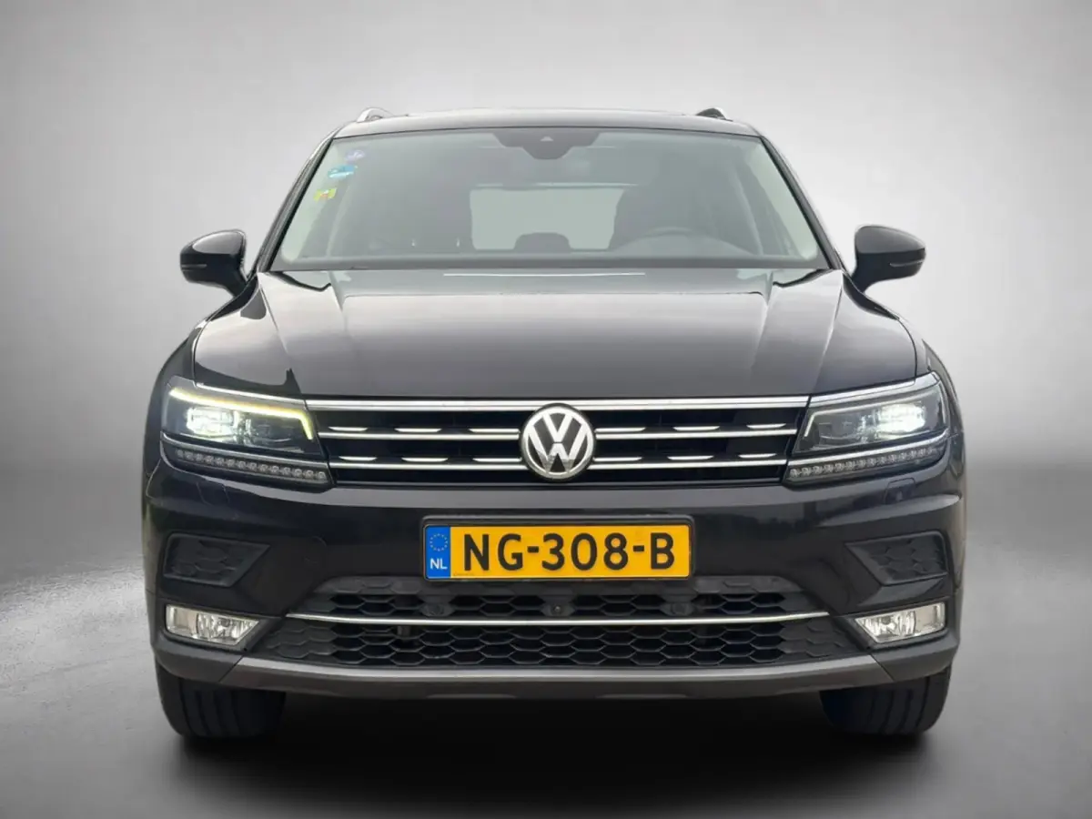 2.0 TSI 4Motion Highline (Dealer OndH, Panorama, 360 Camera, Stoel/Stuur VerW, Digitale Dash, Addapt Cruise,Etc)
