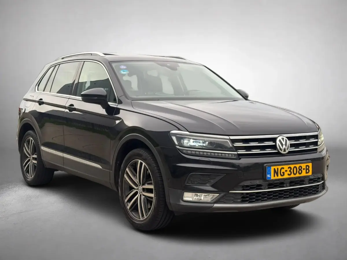 2.0 TSI 4Motion Highline (Dealer OndH, Panorama, 360 Camera, Stoel/Stuur VerW, Digitale Dash, Addapt Cruise,Etc)