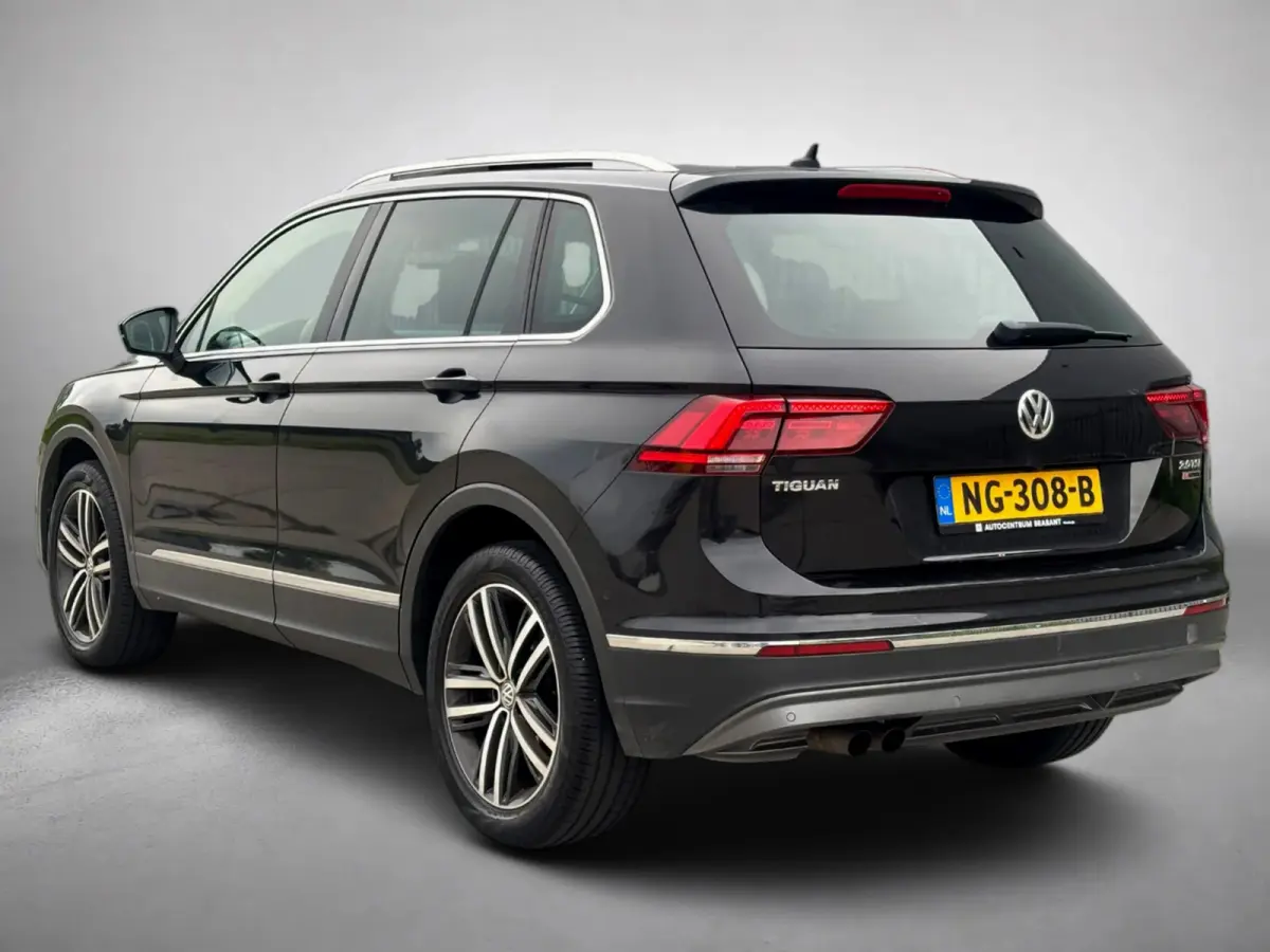 2.0 TSI 4Motion Highline (Dealer OndH, Panorama, 360 Camera, Stoel/Stuur VerW, Digitale Dash, Addapt Cruise,Etc)