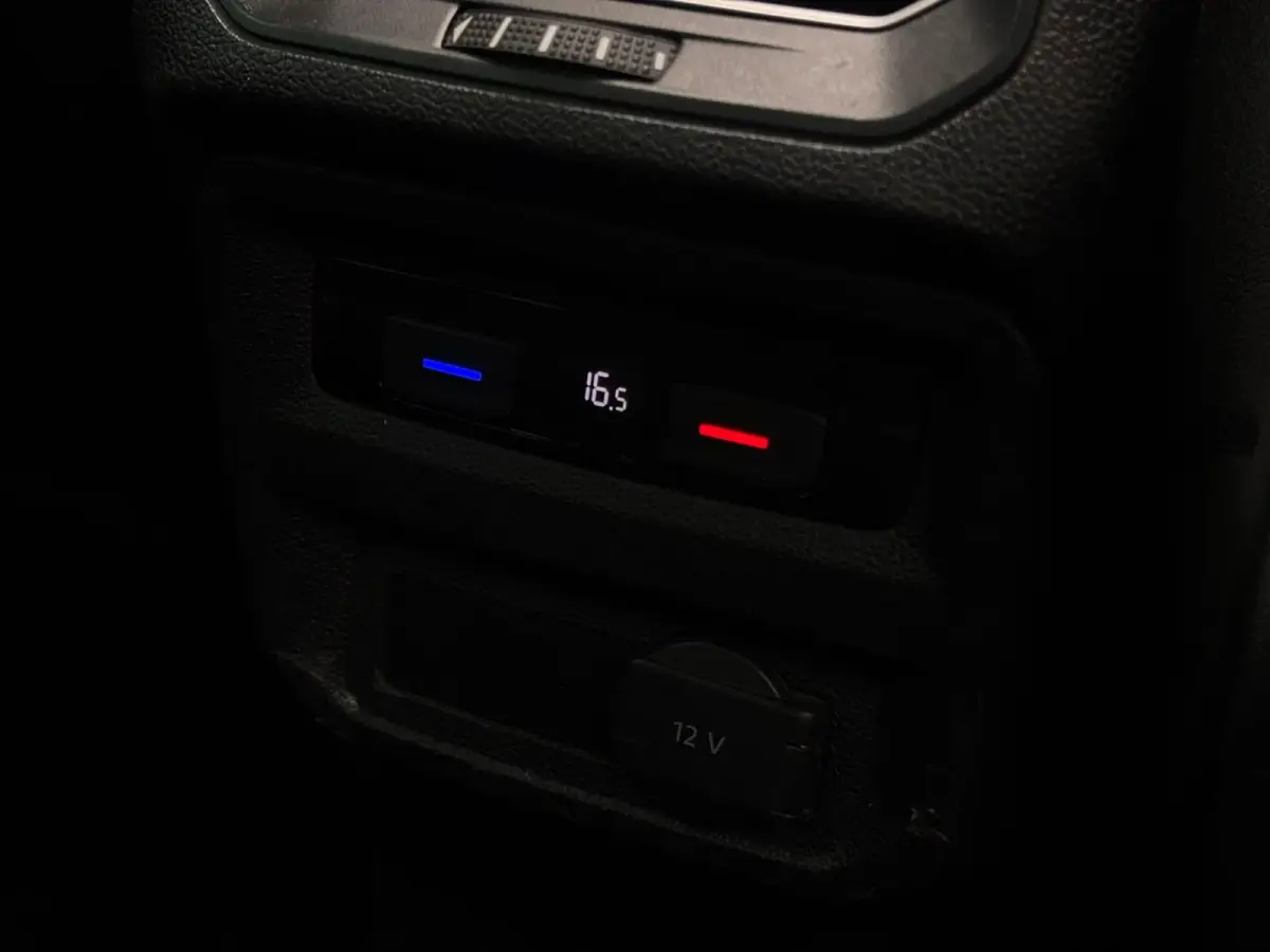 2.0 TSI 4Motion Highline (Dealer OndH, Panorama, 360 Camera, Stoel/Stuur VerW, Digitale Dash, Addapt Cruise,Etc)